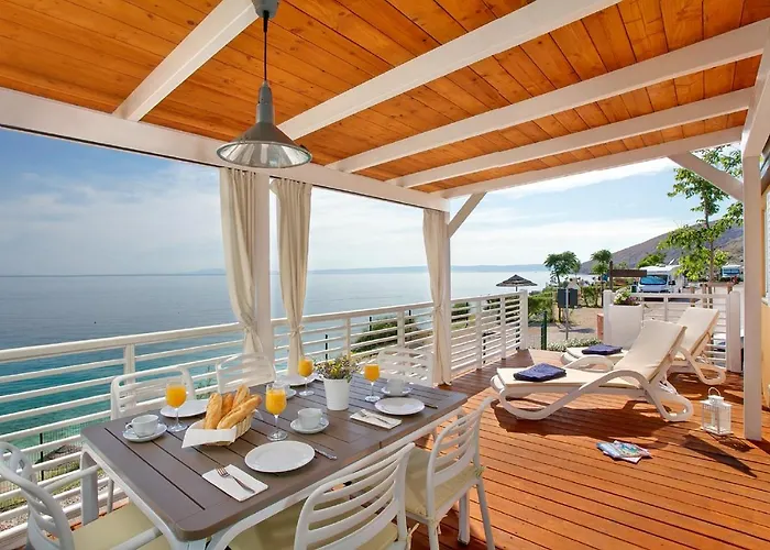 Tatil parkı Skrila Sunny 3*